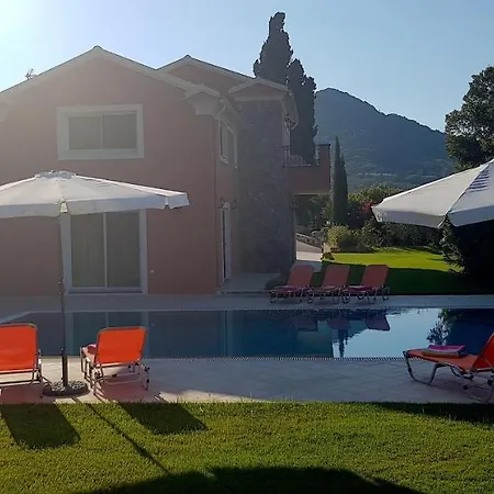 Corfu Golf Вилла