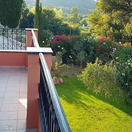 Corfu Golf וילה *